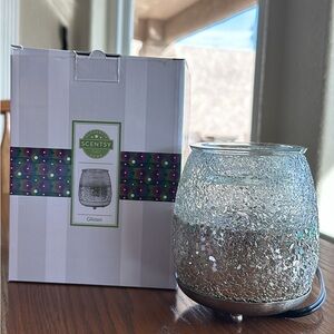 Medium Sized Scentsy Wax Warmer